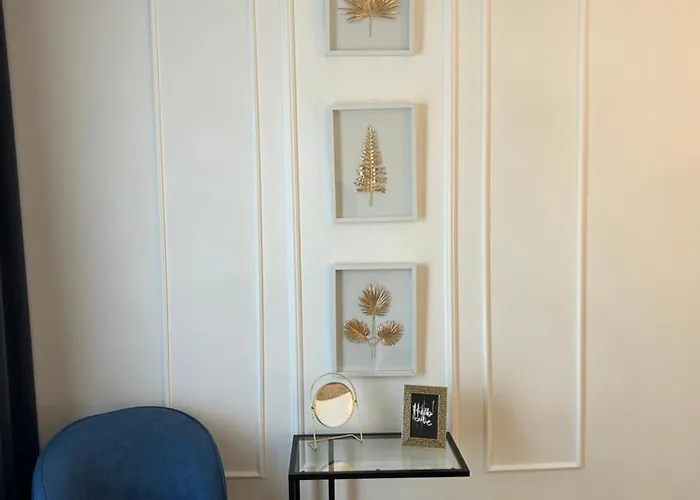 Daire Daphne Luxe Retreat -sea View-king Size Bed- Supetar