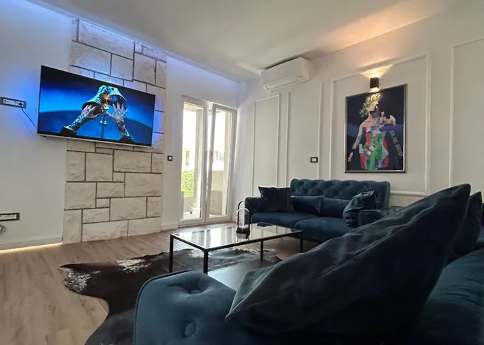 Daphne Luxe Retreat -sea View-king Size Bed- * Supetar